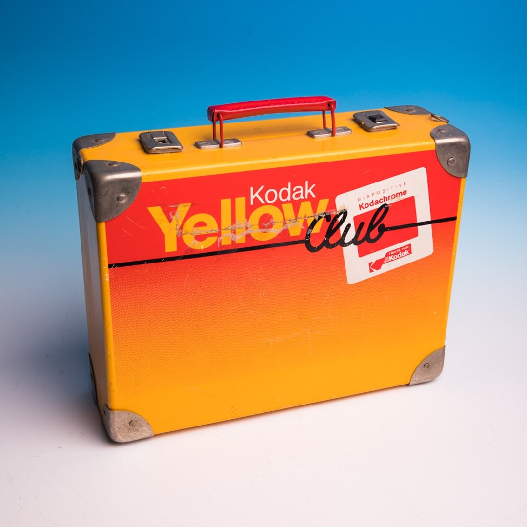 桑惠商号 1970 美国制 KODAK柯达 彩色幻灯片 古董手提公事箱 - 公文包/医生包 - 其他金属 黄色