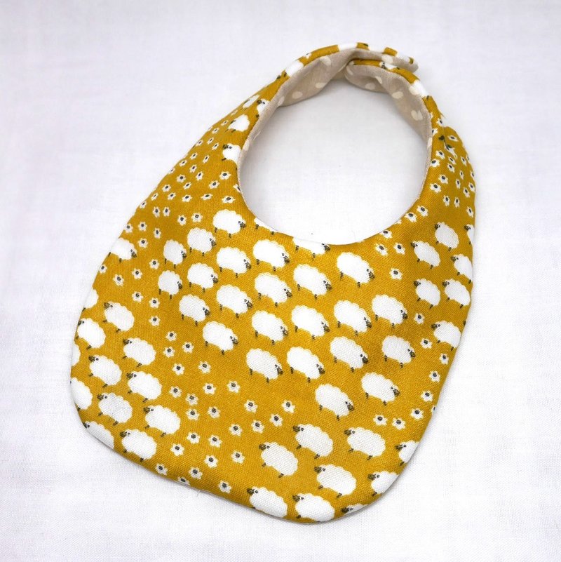 Japanese Handmade 8-layer gauze Baby Bib /sheep ranch yellow - 围嘴/口水巾 - 棉．麻 黄色