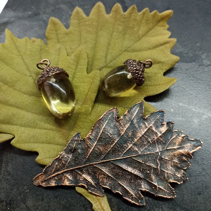 水晶橡子树脂项链 电铸树脂吊坠 生日礼物 项链 - 项链 - 树脂 透明