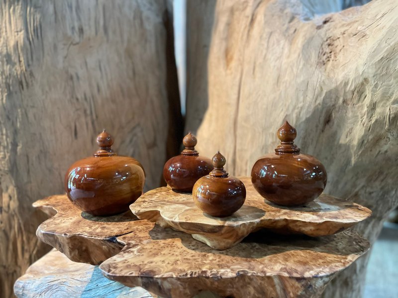 W.M. 五柳园 台湾肖楠木 聚宝盆 - 其他 - 木头 