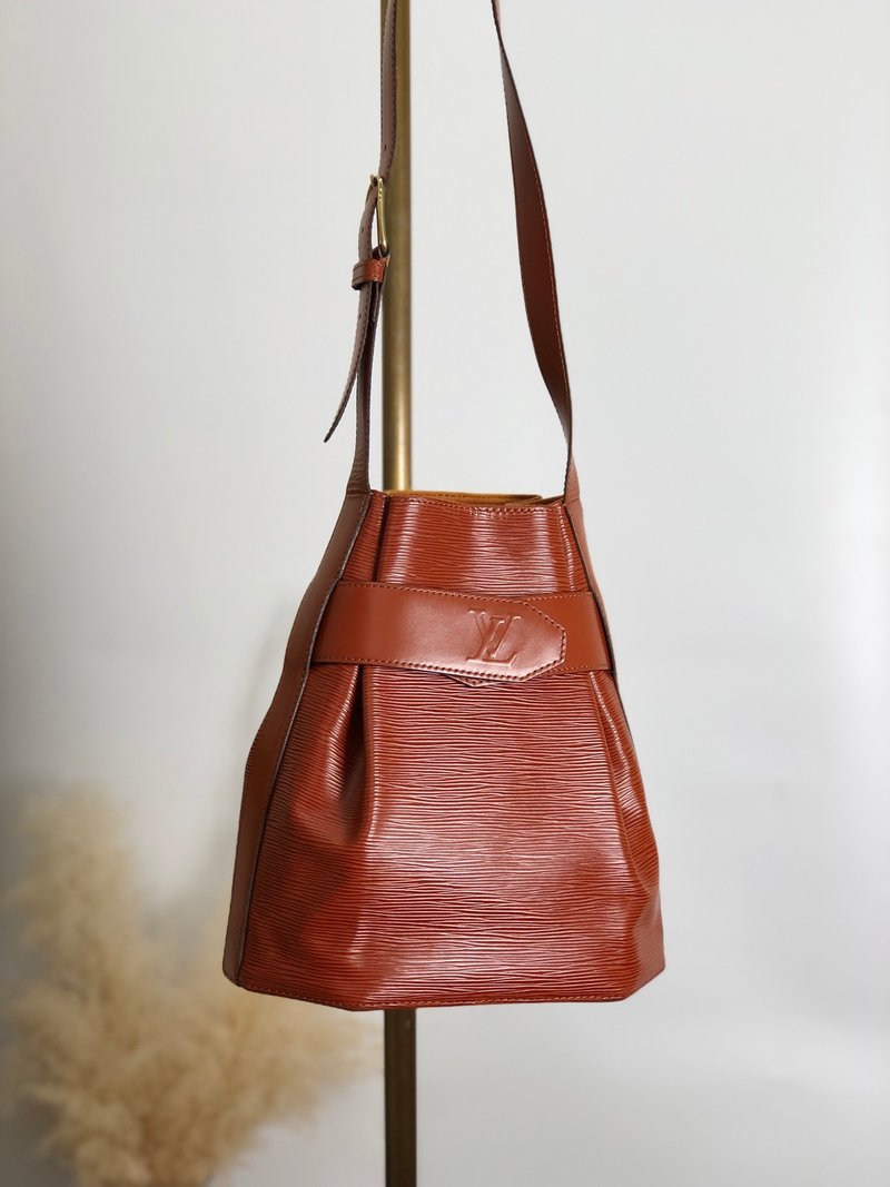 [日本直送品牌二手包] LOUIS VUITTON Sac de Paul Epi 单肩包棕抽绳 M80203 旧 phi2ey - 侧背包/斜挎包 - 真皮 咖啡色