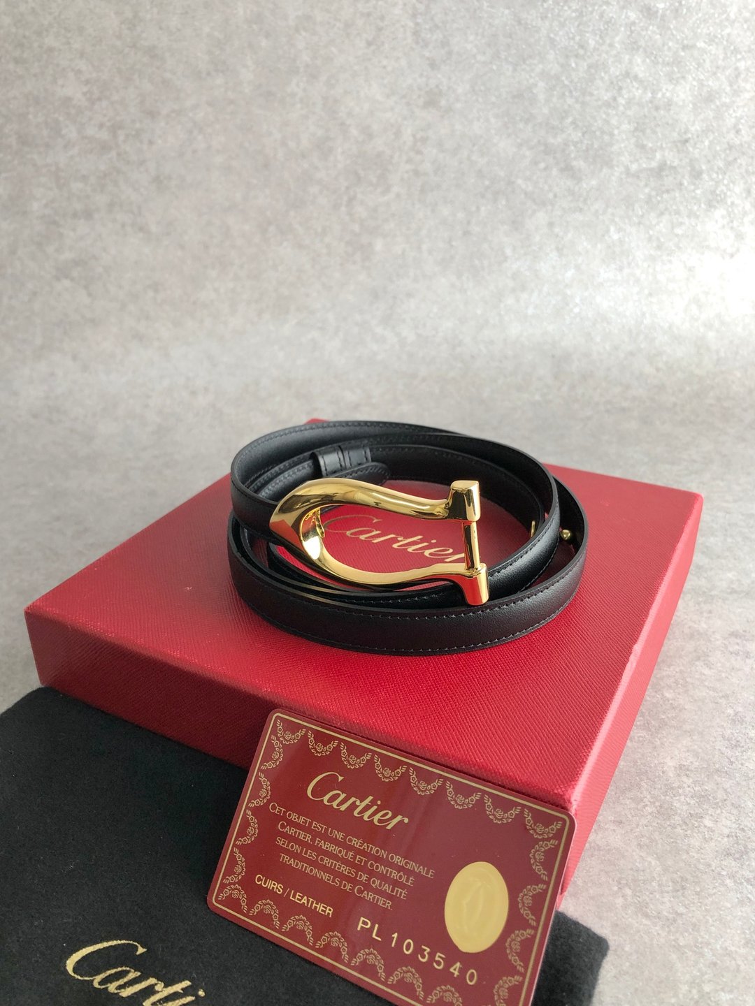 【VintageShop solo 日本直送中古包专卖店】Cartier 卡地亚 经典美洲豹系列 皮革腰带 黑色 皮革 vintage - 皮带/腰带 - 真皮 黑色