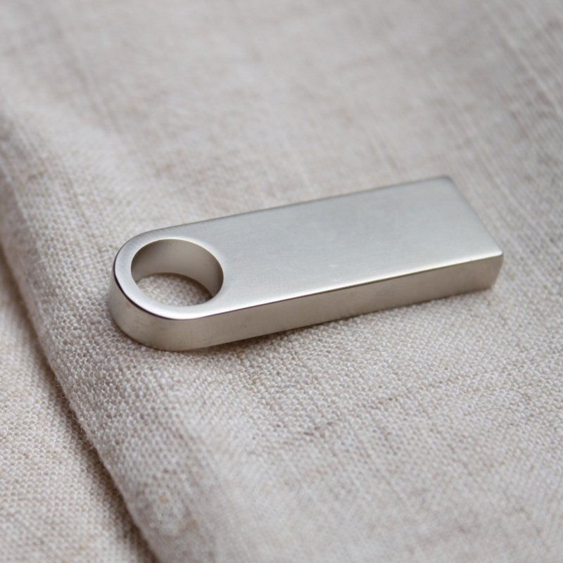 Moins est plus 玛尔斯金属随身碟-128GB - U盘 - 其他金属 银色