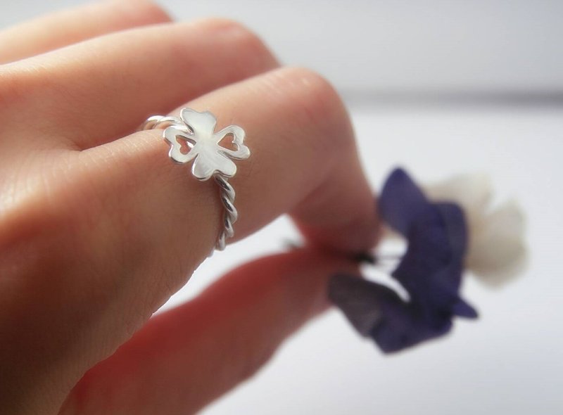 【幸运相随】幸运草戒指/纯银戒指/麻花戒指/可订制戒围 - 戒指 - 纯银 银色