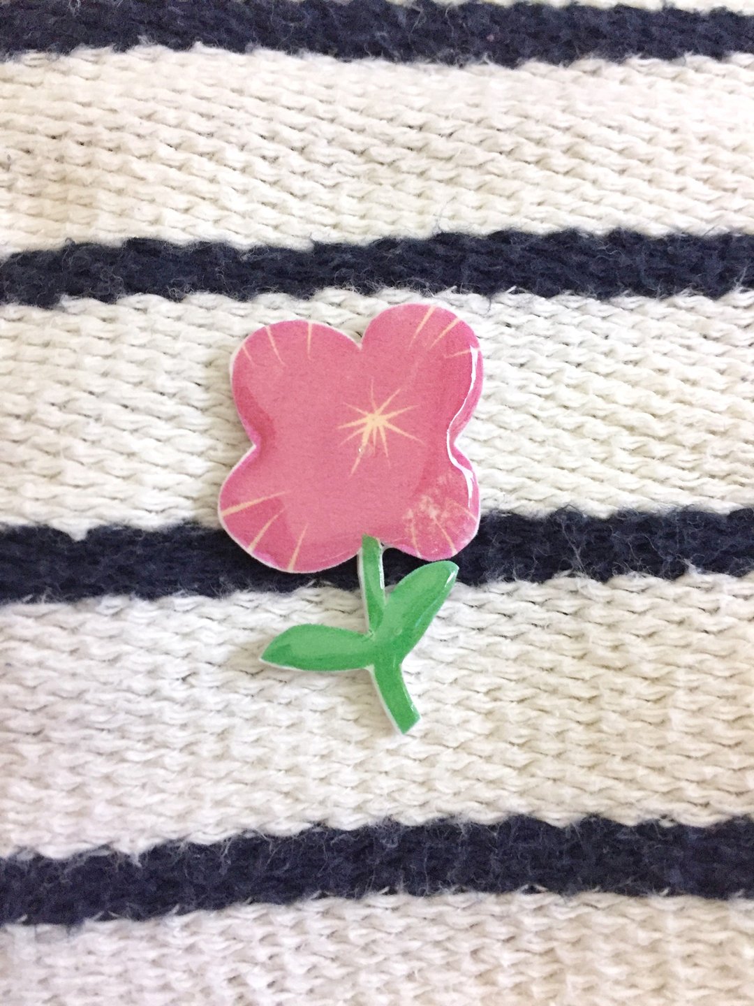 小花胸针 植物插画饰品 - 胸针 - 塑料 粉红色