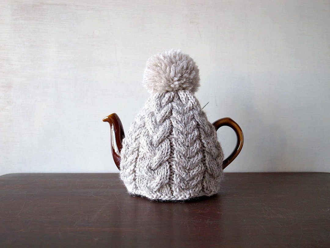 麻花纹毛球针织保暖茶壶套・燕麦色 tea-cosy - 其他 - 羊毛 卡其色