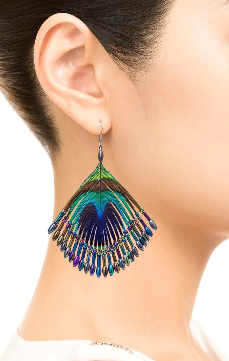 天然孔雀羽毛串琉璃珠造型耳饰 - 耳环/耳夹 - 其他材质 多色