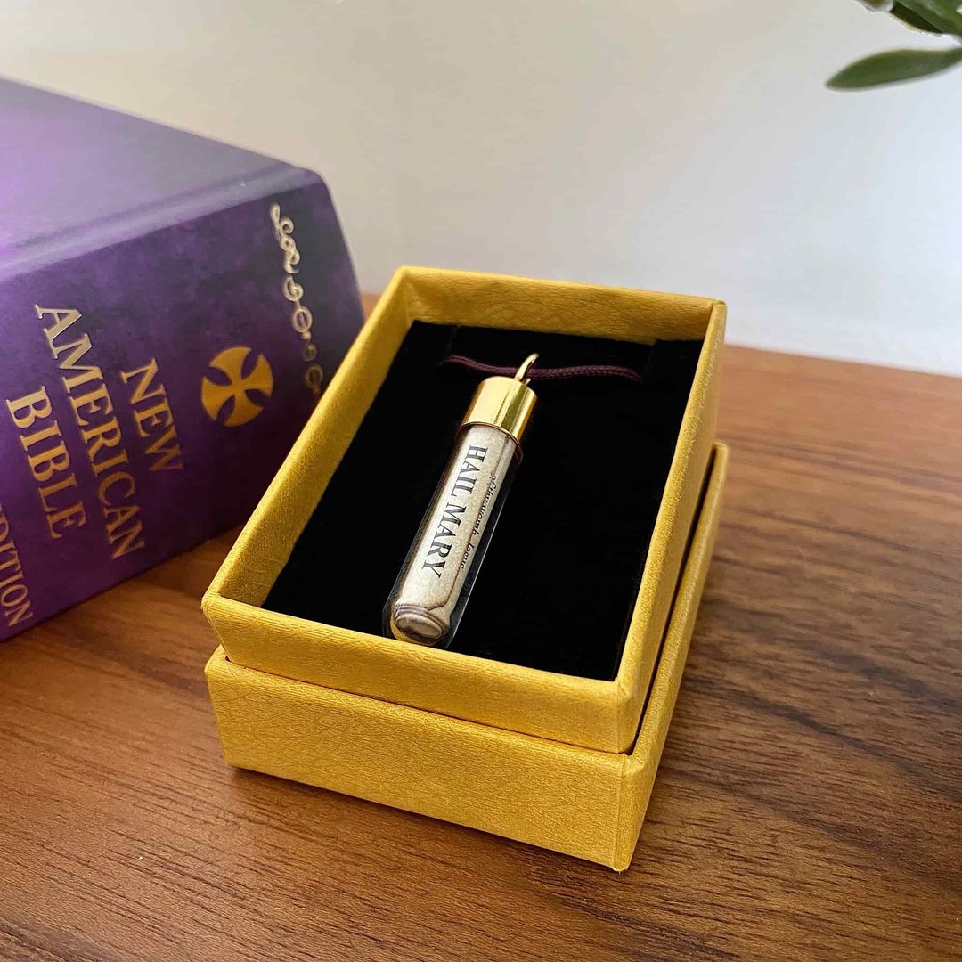 24K金 万福玛丽亚祈祷文 玻璃吊坠 项鍊坠饰 进口饰品 61003-5 - 项链 - 其他材质 多色