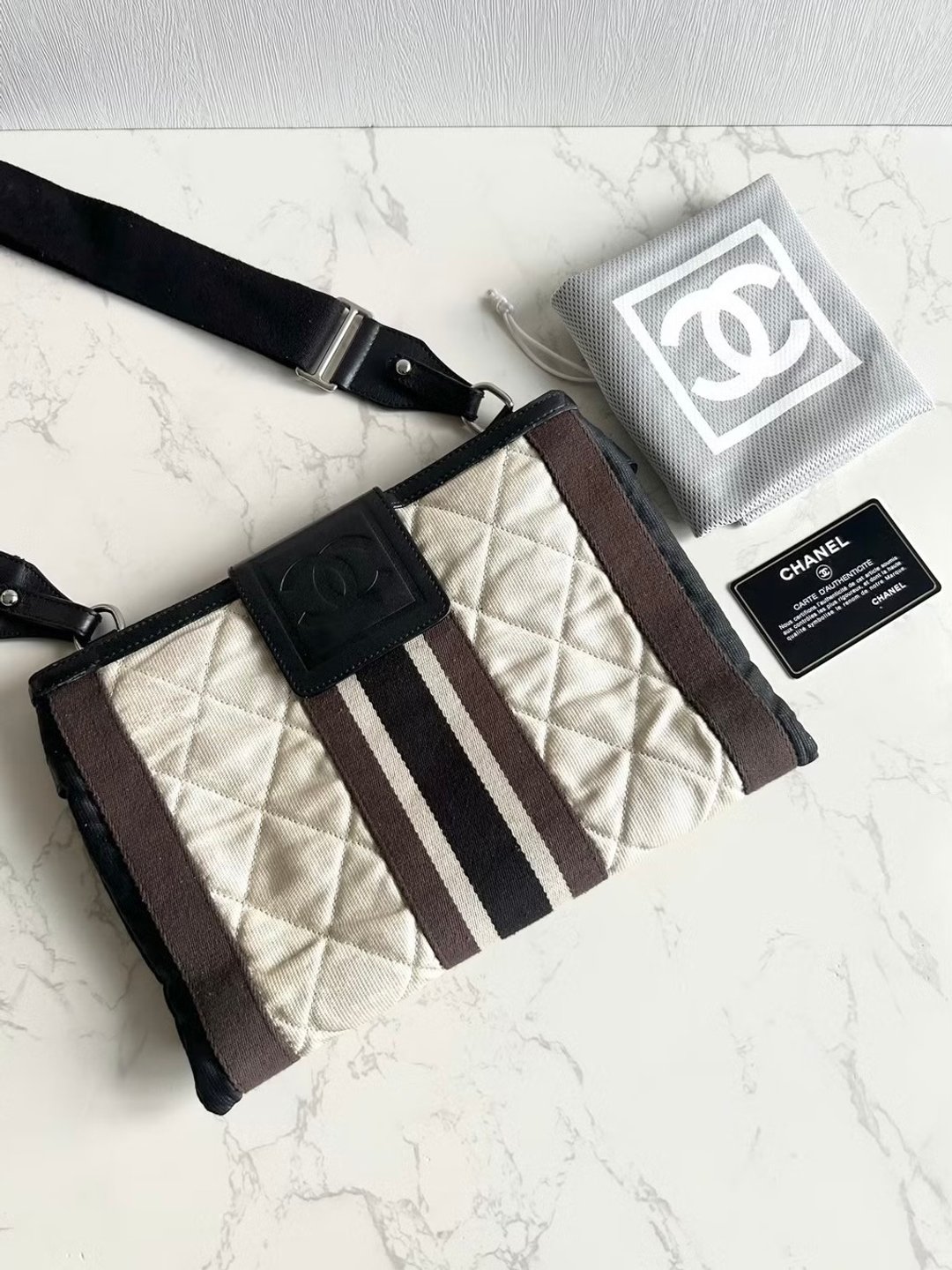 Chanel 运动系列拼色斜背包 中古包 单肩包 侧背包 二手包 古董包 - 侧背包/斜挎包 - 真皮 黑色