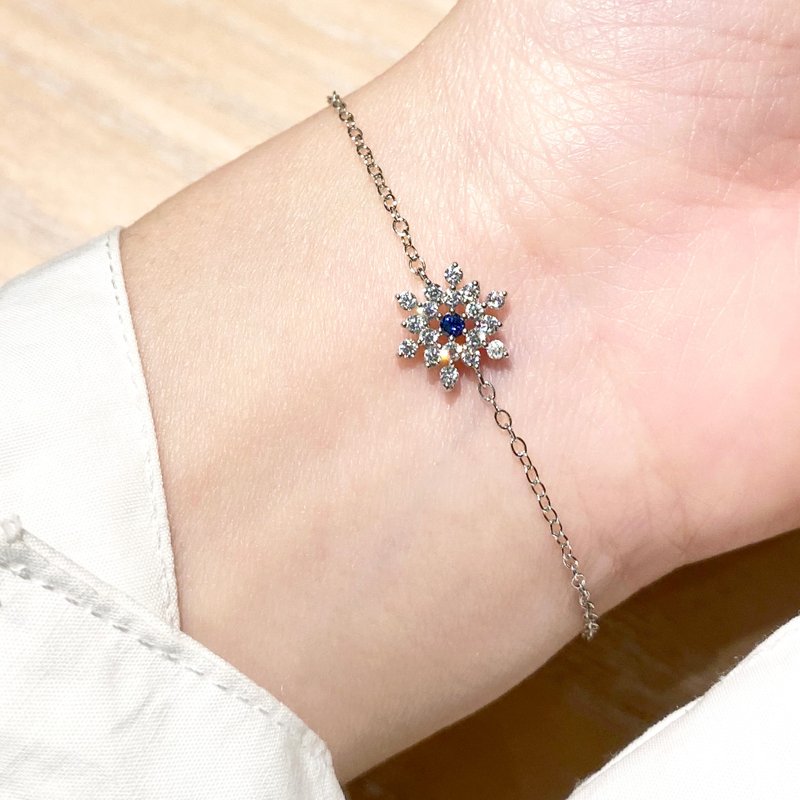 冰蓝雪花 | 气质白色锆石纯银镀白金手链 - 手链/手环 - 其他金属 蓝色