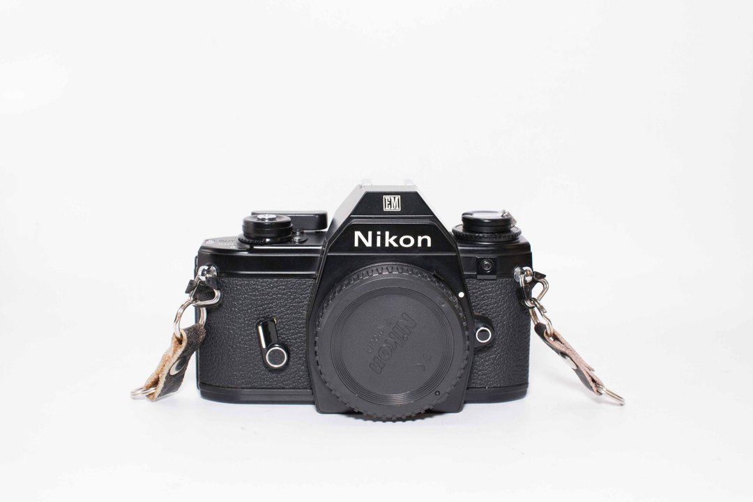 Nikon EM 底片相機 #7540100 - 相机 - 其他金属 黑色