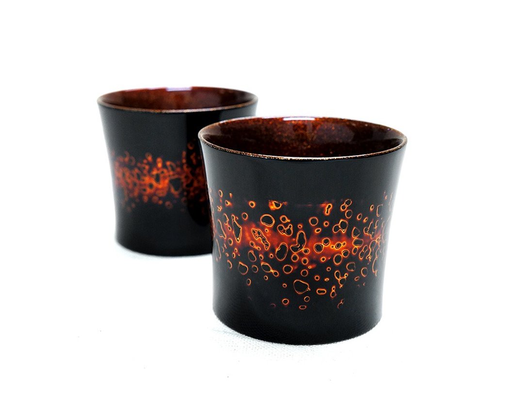【日初漆艺】天然漆器宽口杯 水之音·金 - 酒杯/酒器 - 木头 金色
