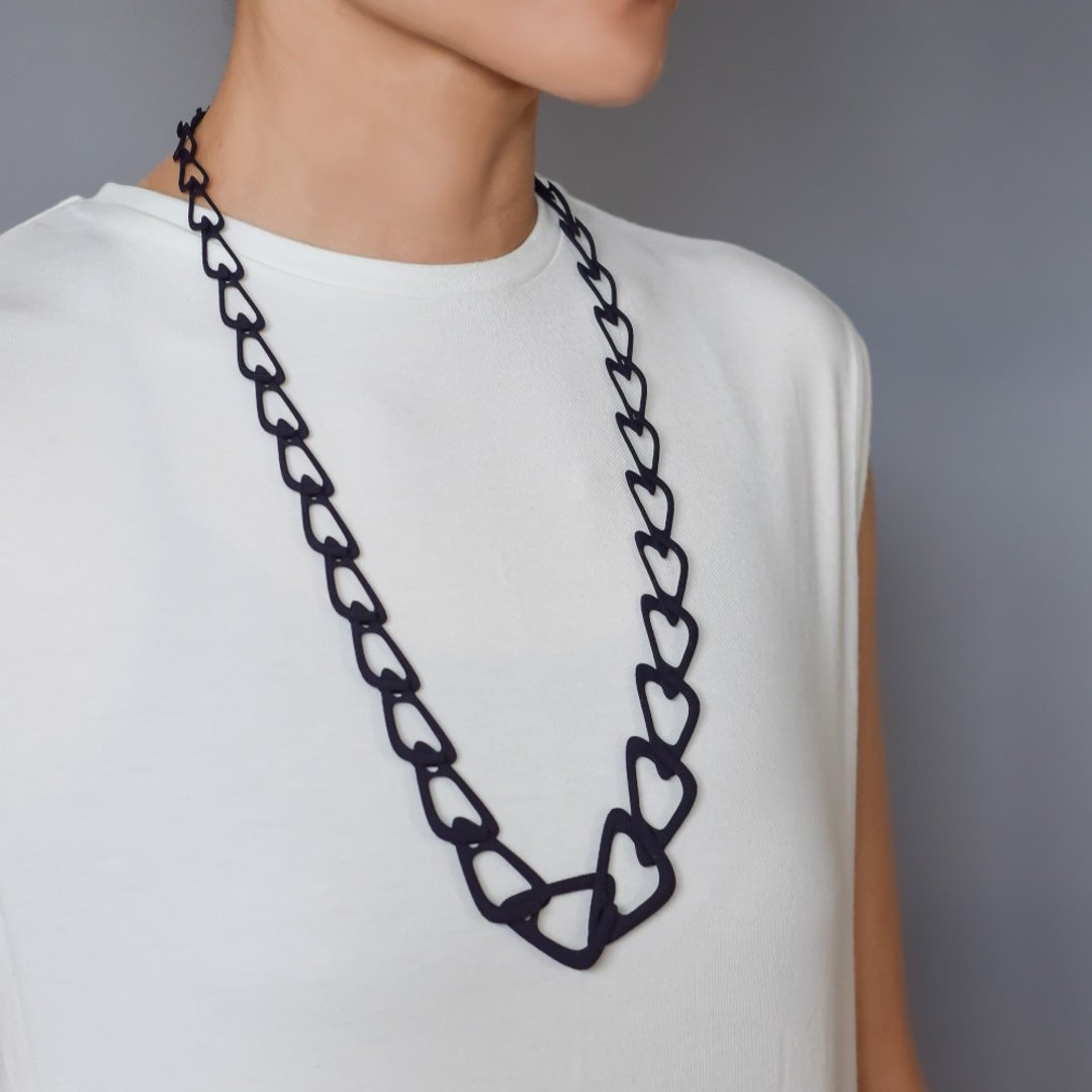 sequel necklace - 项链 - 塑料 黑色