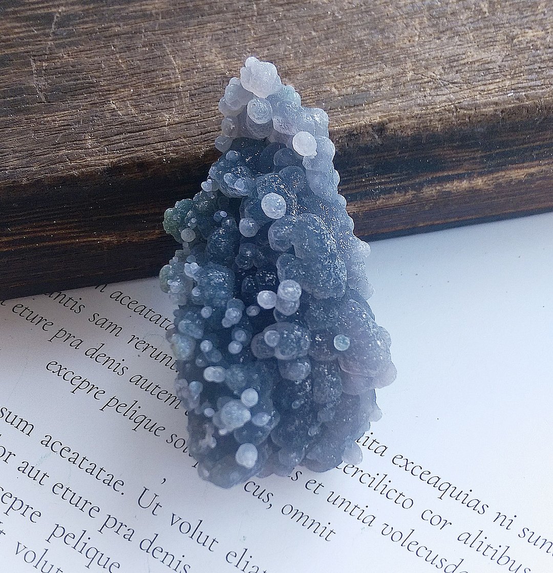 Grape Quartz 印尼产地 葡萄状 紫色石英 葡萄玛瑙 天然矿石 原矿 - 摆饰 - 其他材质 