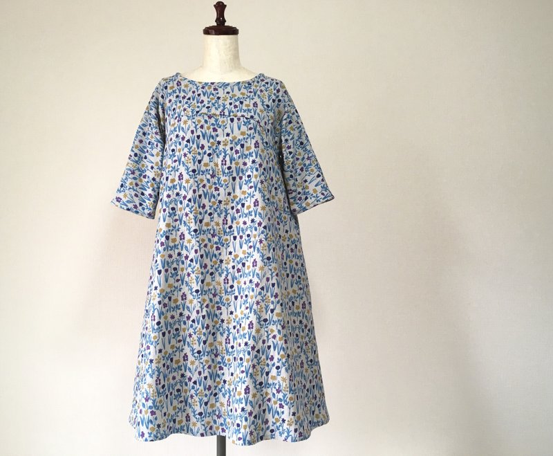 Watercolor-like flower pattern flare dress * Double gauze * 100% cotton * Northern European style * Ash gray - 洋装/连衣裙 - 棉．麻 灰色