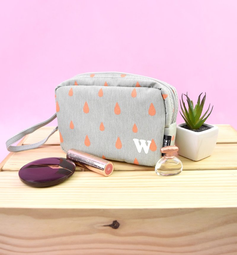 Light grey cosmetic bag -put your name on the bag - 化妆包/杂物包 - 聚酯纤维 粉红色