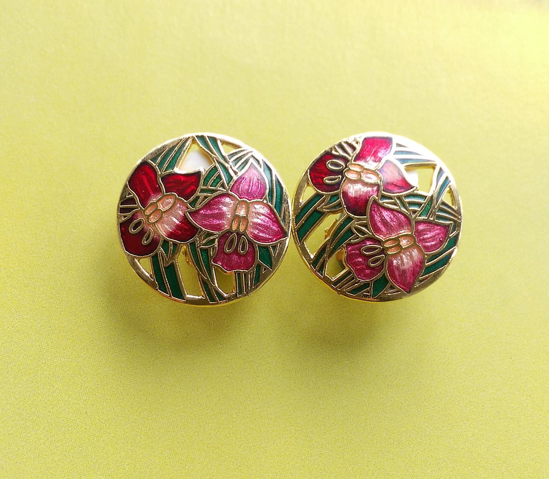 【西洋古董饰品 】景泰蓝 红色调 双朵百合花卉 夹式耳环 - 耳环/耳夹 - 其他材质 金色