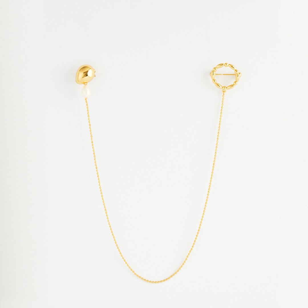 【 2025 新品 】珠链环圈双头别针 /  Liora brooch - 胸针 - 铜/黄铜 金色