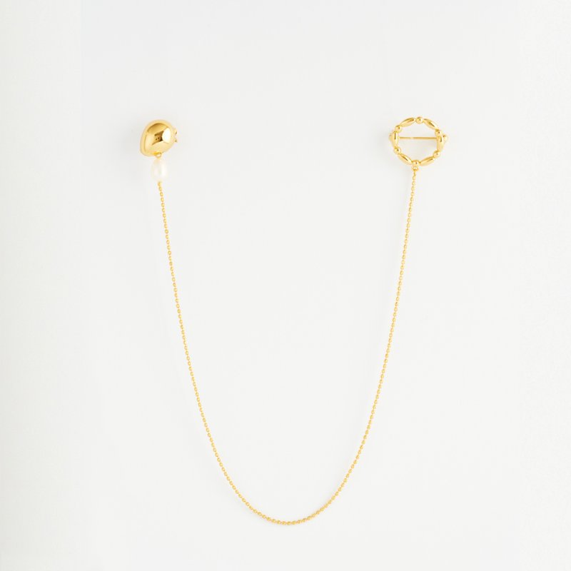 【 2025 新品 】珠链环圈双头别针 /  Liora brooch - 胸针 - 铜/黄铜 金色