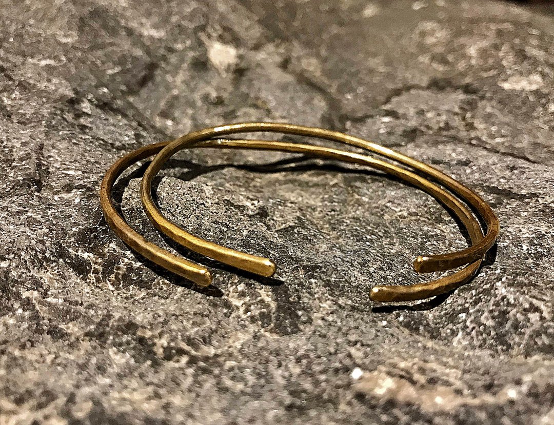 极简纯铜手工锻敲手环组２入 - 手链/手环 - 其他金属 