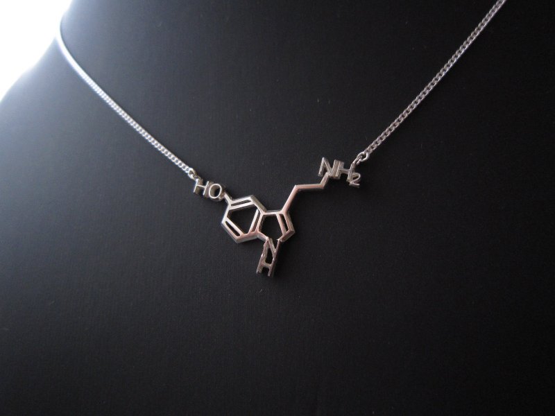 [Chemical accessory] Serotonin necklace - 项链 - 其他金属 银色