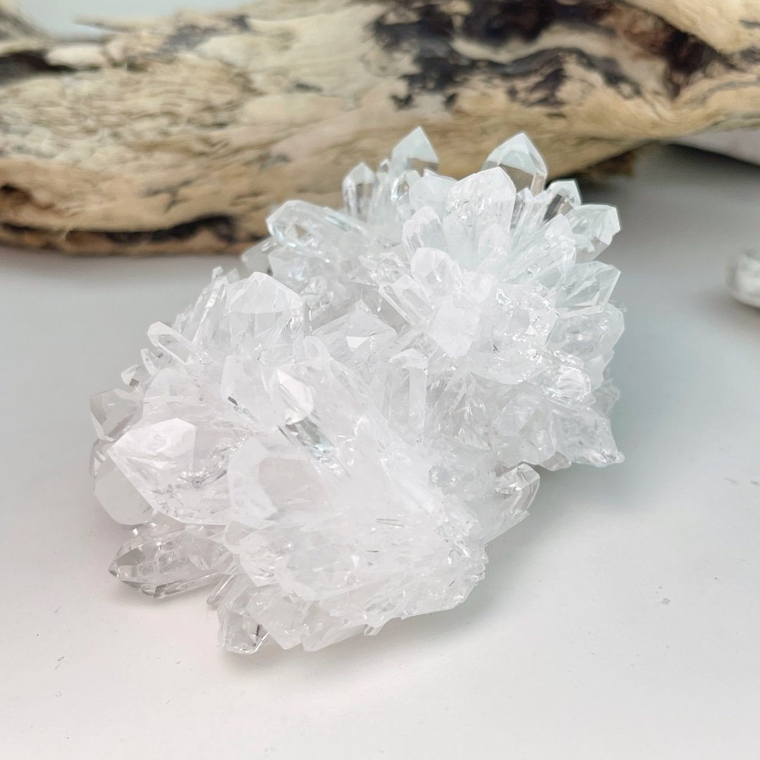 挡煞平安/改善磁场-顶级旺花白水晶簇原矿摆件 - 摆饰 - 水晶 