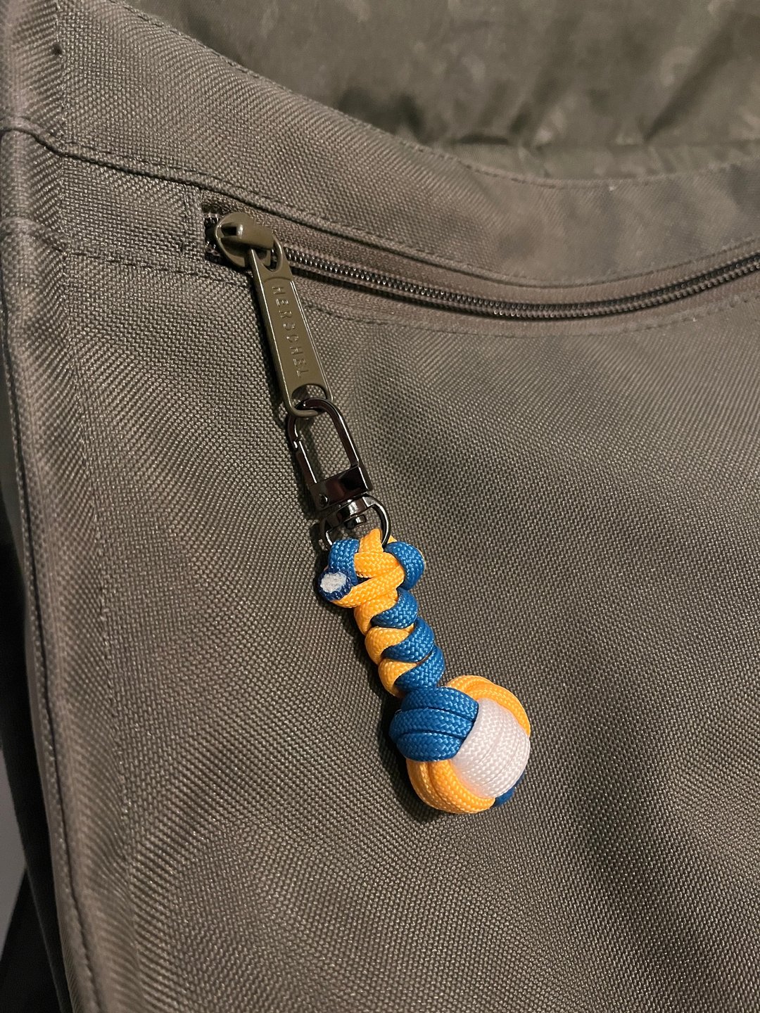 去编 | 排球少年 | 排球吊饰 | Volleyball Paracord Keychain - 吊饰 - 尼龙 多色