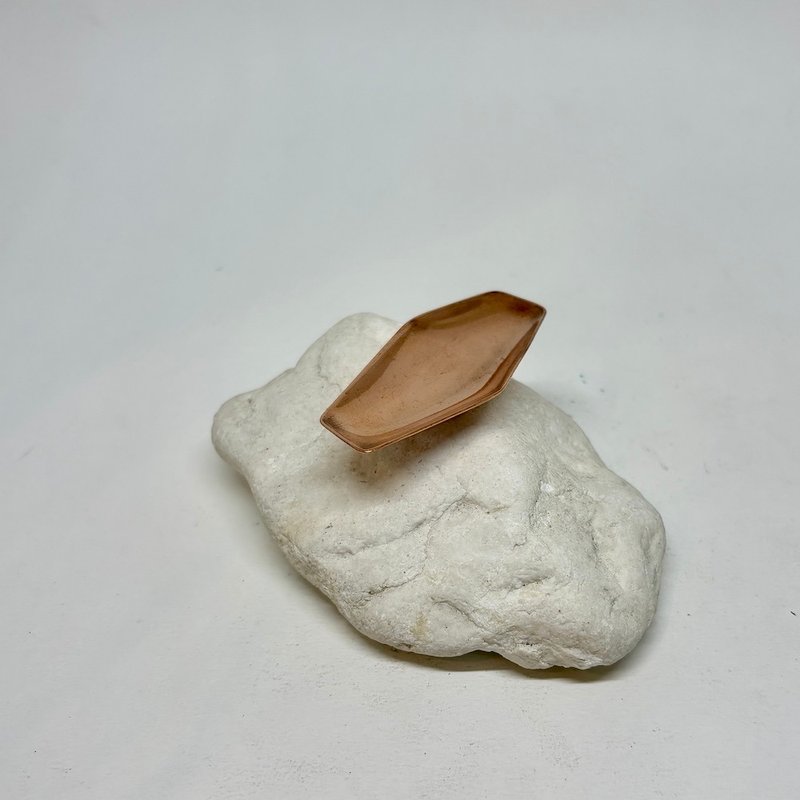 香道/熏香座/可置香锥~迷踪(H小款)~青冶金工手作的诗~禅味上市 - 香薰/精油/线香 - 铜/黄铜 