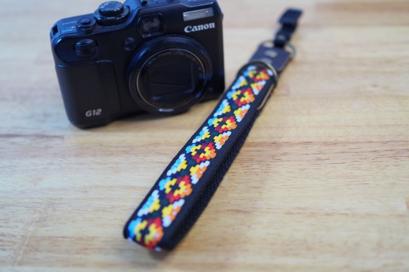 相机带采用了本地和波西米亚两种风格。 - 相机 - 棉．麻 