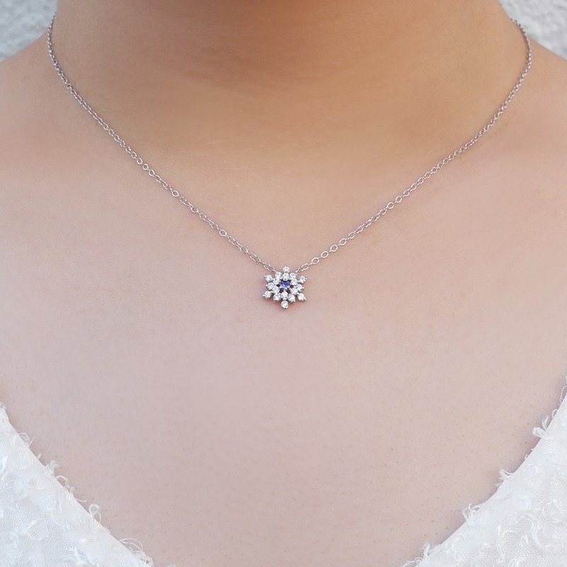 冬の雪花 | 精致气质冰蓝宝石项链 - 项链 - 半宝石 蓝色