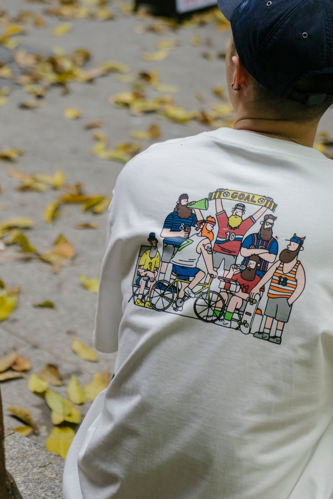 T-SHIRT 重磅面料 運動球隊印花短袖T恤 日系休閒寬鬆剪裁 - 男装上衣/T 恤 - 棉 白色