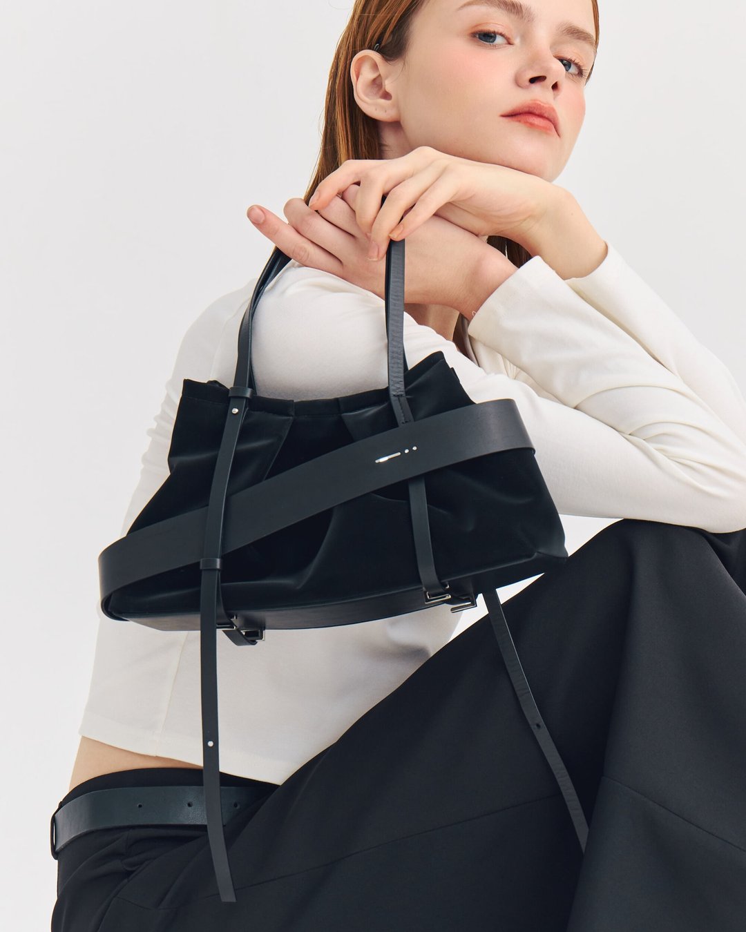dashbrand DA36 Obi - 黑色 简约黑色肩背包，轻巧百搭。 - 手提包/手提袋 - 其他材质 