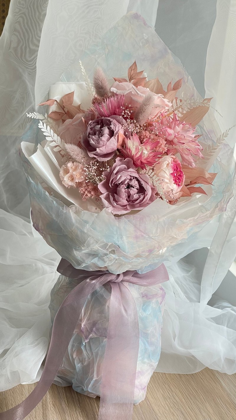 永生花/情人节花束/毕业花束/母亲节花束/生日花束/定制化 - 干燥花/捧花 - 植物．花 