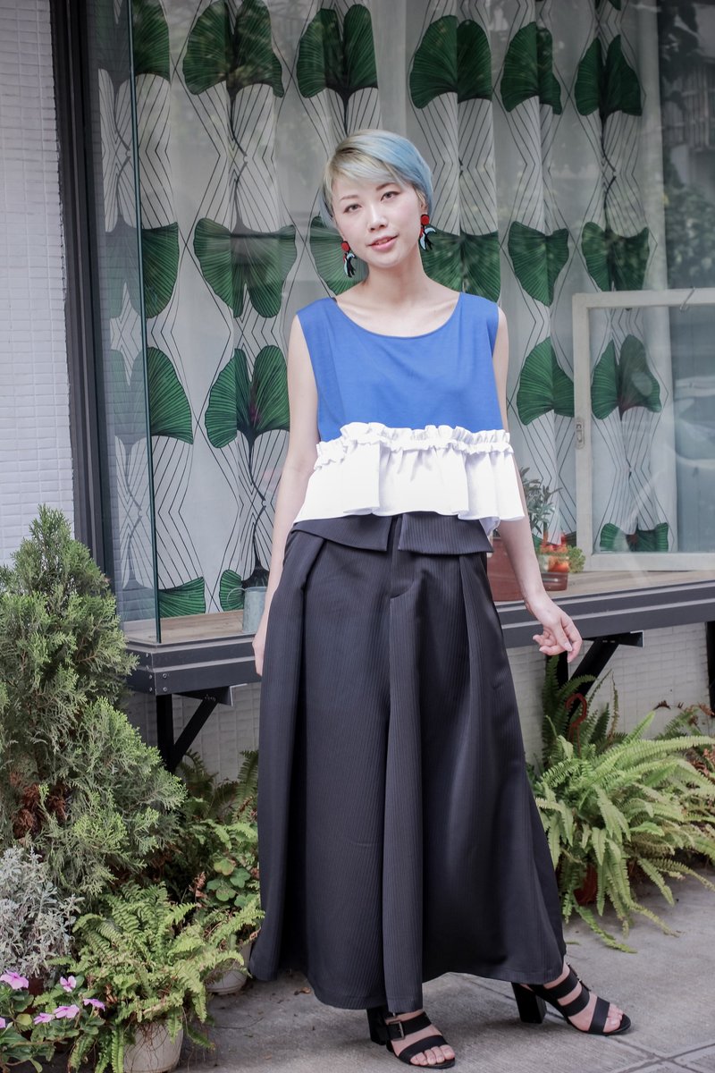 衣谷日升蓝白蛋糕上衣 - 女装上衣 - 棉．麻 蓝色