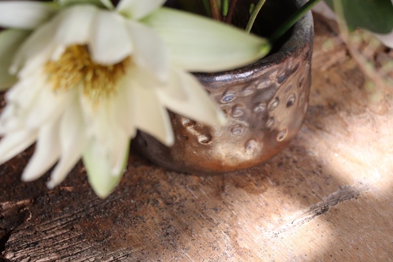 柴烧/小圆压印陶盆 - 花瓶/陶器 - 陶 黑色