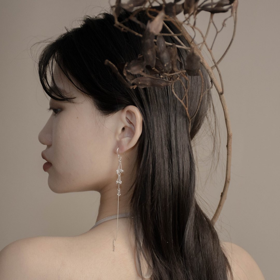 累 Fruitful I 【丛】长链耳饰 - 纯银 - 耳环/耳夹 - 纯银 银色