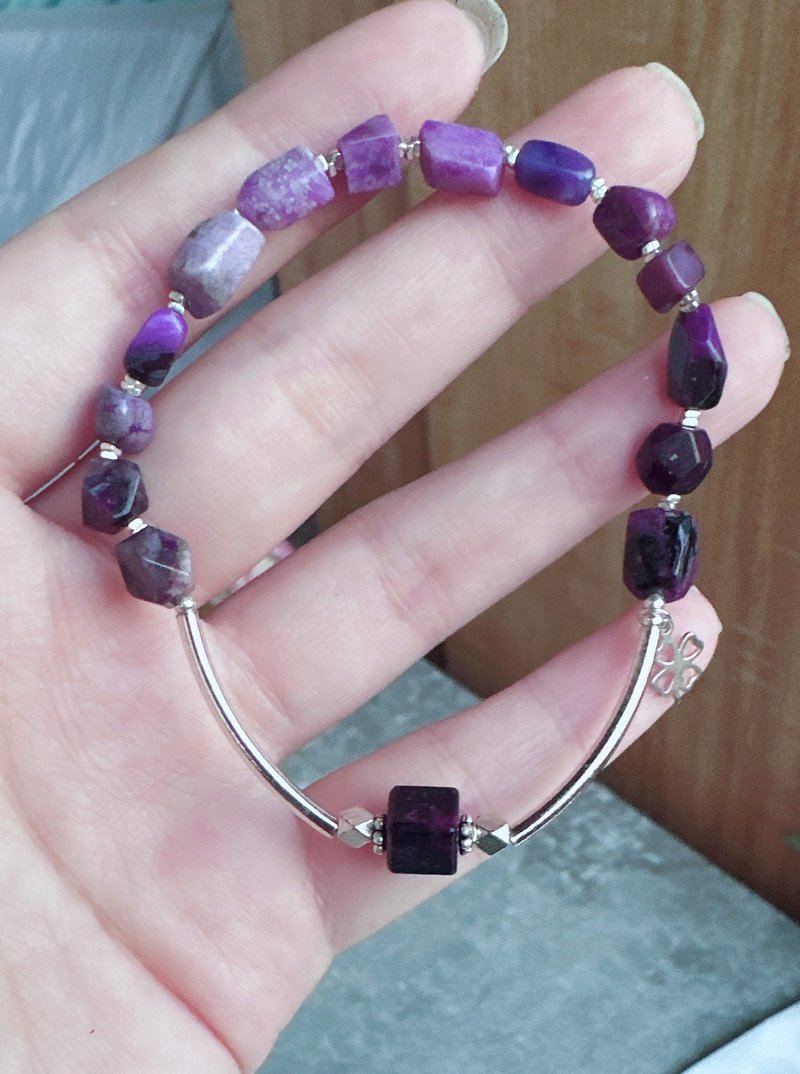 心忱-不规则舒俱莱纯银手串 - 手链/手环 - 纯银 紫色