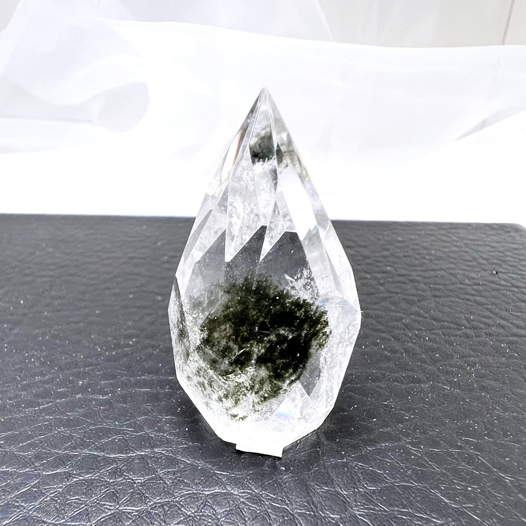 钻不停。钻石切 一图一物 摆件 疗愈 招财 精品 l 绿幽灵钻 l - 摆饰 - 水晶 绿色