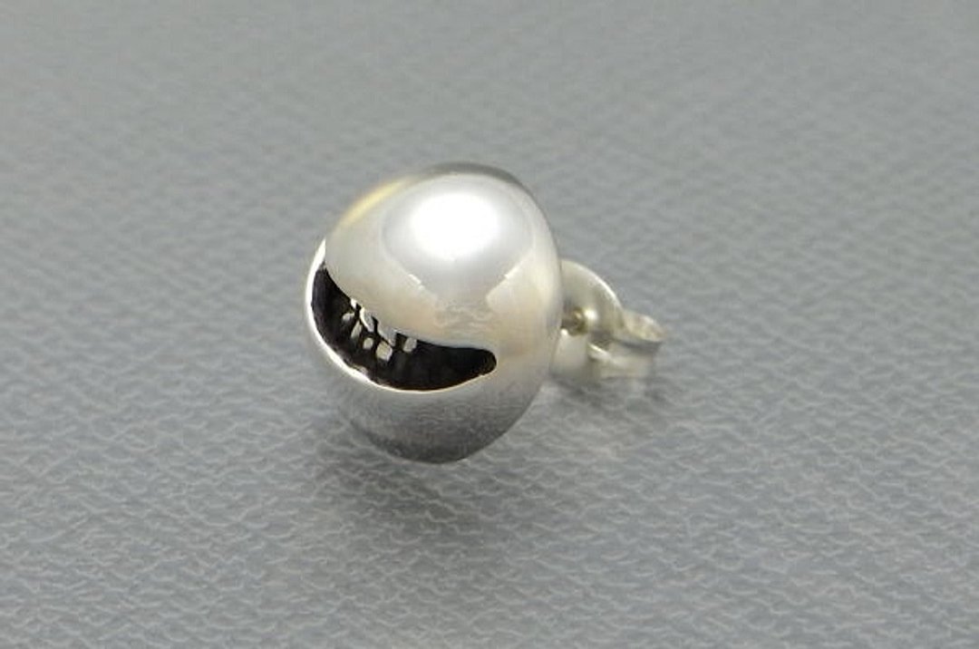 smile ball_S Pierce (s_m-O.16) 微笑 笑容 银 耳钉 穿孔耳环 sterling silver stud earring - 耳环/耳夹 - 纯银 银色