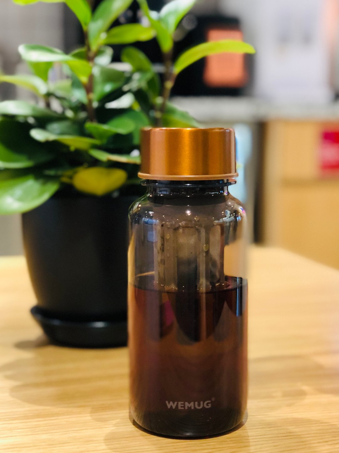 人气生日礼物  热冷泡茶耐热咖啡杯随身瓶壶(含滤网)-琉璃啡550ml - 茶具/茶杯 - 塑料 咖啡色