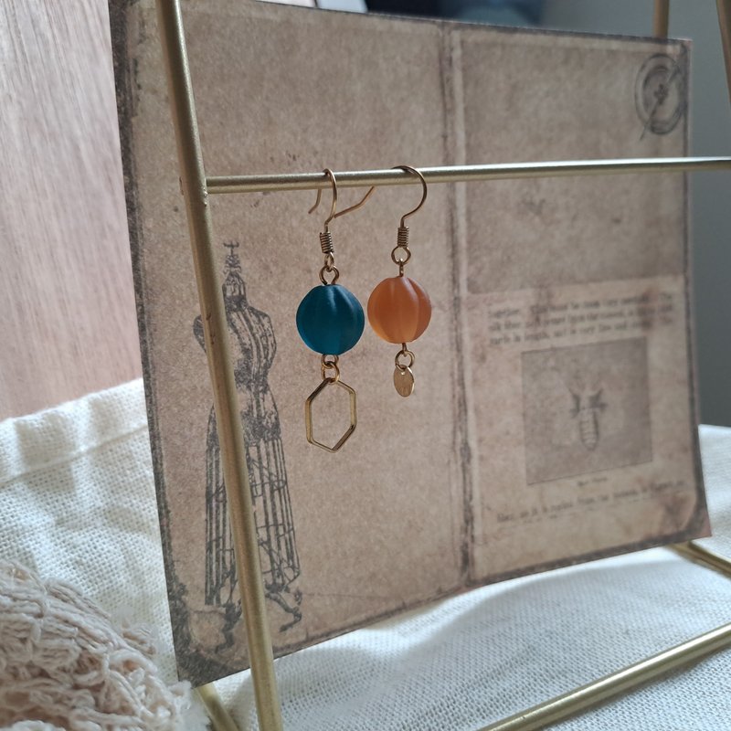 黄铜  不对称文青雾面耳环 - 耳环/耳夹 - 铜/黄铜 