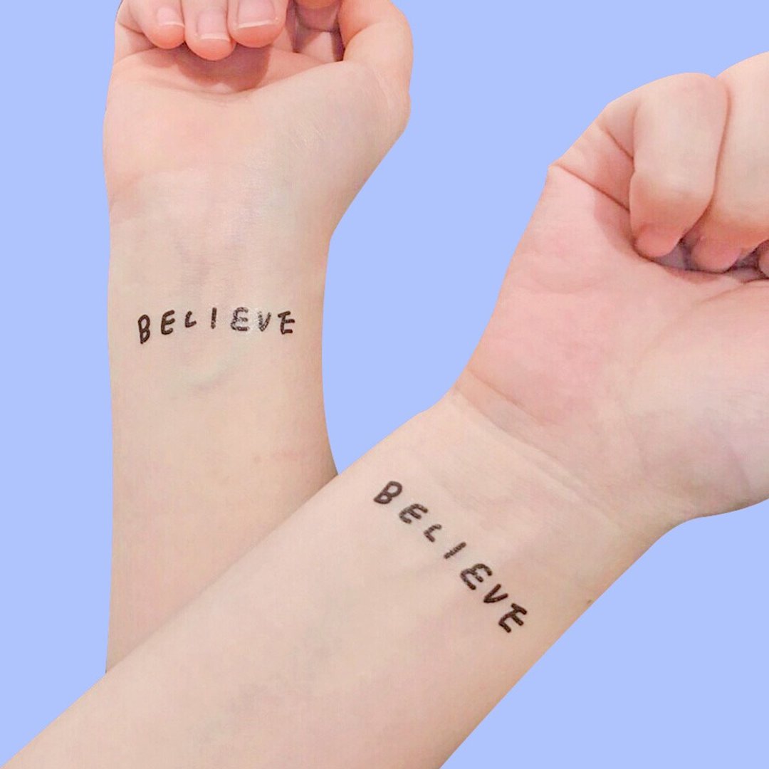刺青纹身贴纸 - Believe 相信 手写字 Surprise Tattoos 2入 - 纹身贴 - 纸 黑色
