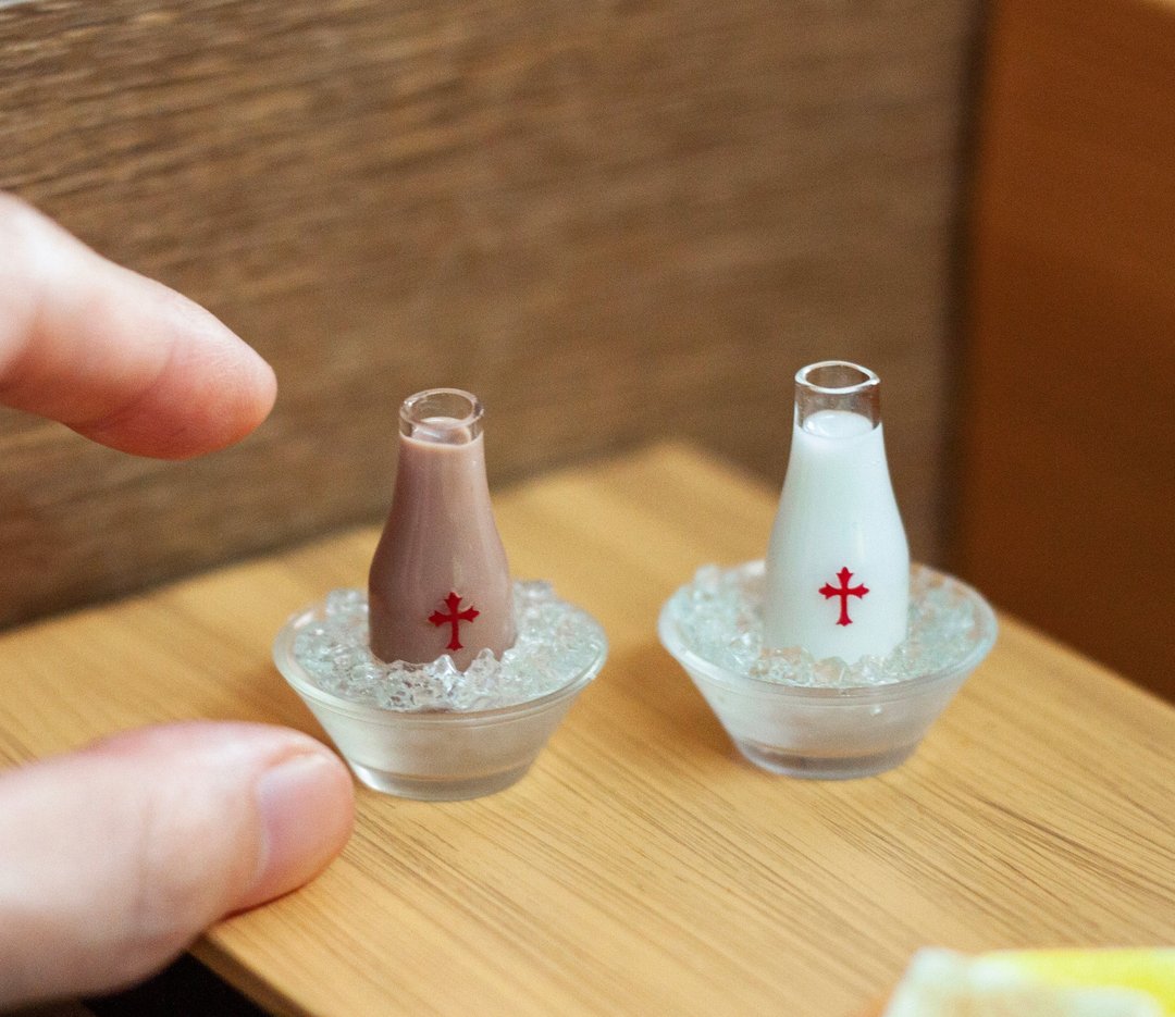 情人节礼物 微缩模型 香港茶餐厅 1/6 冰镇牛奶 冰镇朱奶 - 玩偶/公仔 - 塑料 红色