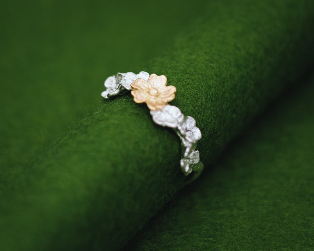Sakura ring - 18K Gold and Silve ring - Japanese cherry blossom ring - fine ring - 戒指 - 贵金属 银色