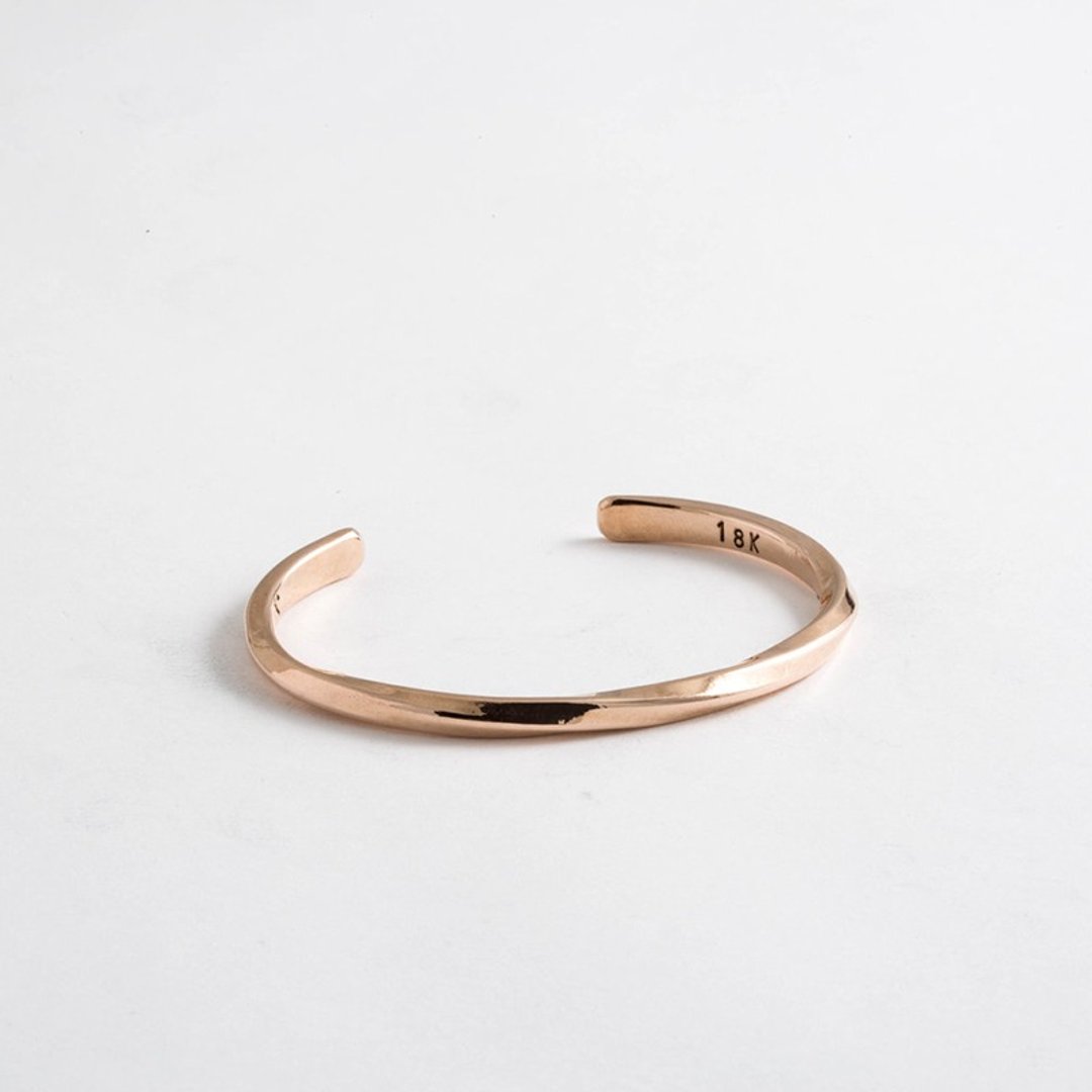 [订制款] 美国匹兹堡职人品牌 Studebaker Metals 纯手工锻造 Studebaker Cuff 18K 黄金手环 - 手链/手环 - 其他金属 
