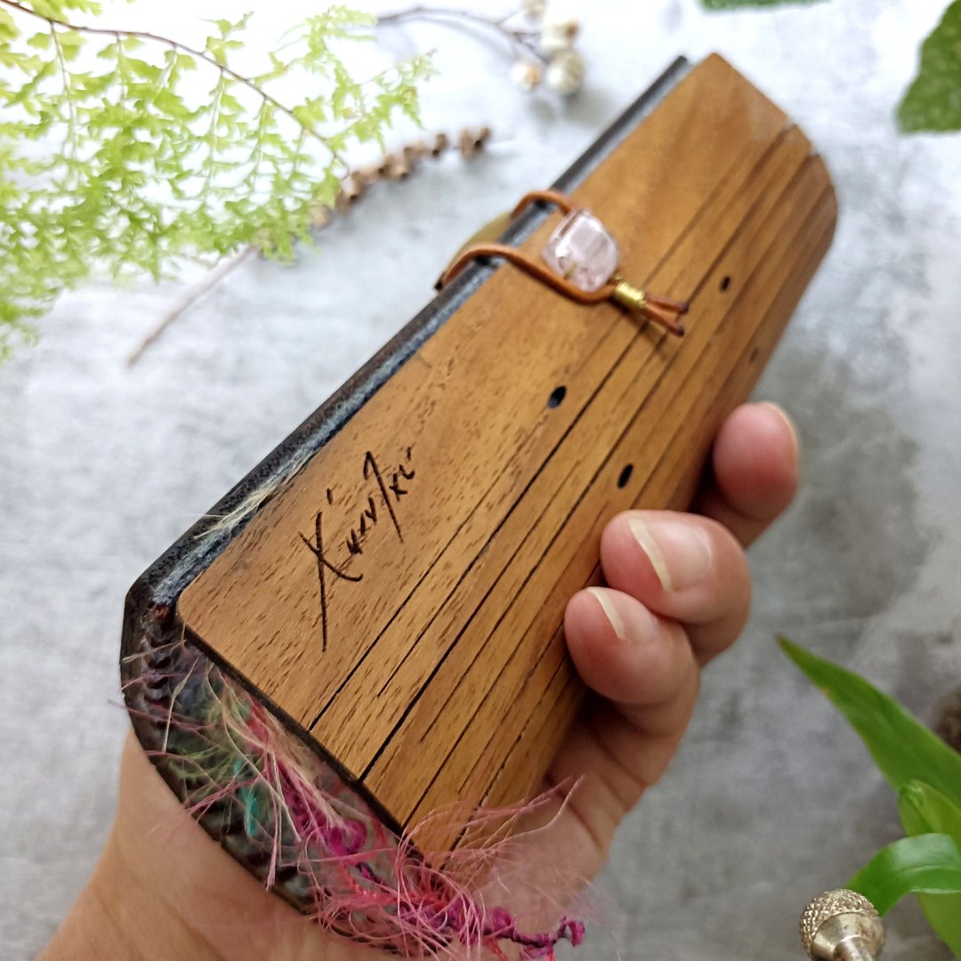 茉乐手盒/眼镜盒/铅笔盒/柚木/品味自然风/风格文具/手作 - 眼镜盒/眼镜布 - 木头 粉红色