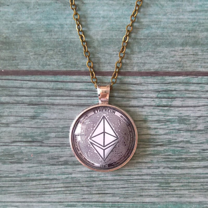 Pendant Ethereum Necklace 25mm cabochon Crypto pendant Gift for Miner - 项链 - 其他金属 银色