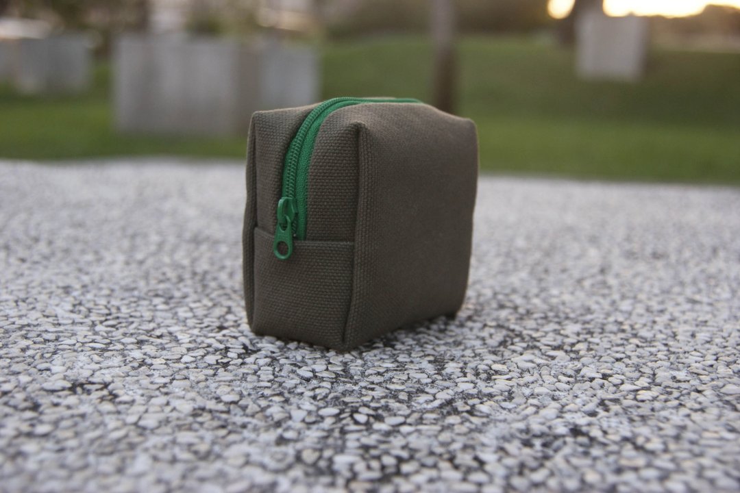 小方形双面万用包可放置3C产品 - 其他 - 棉 