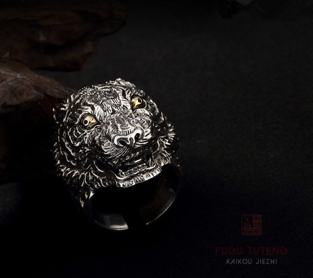 Thai 925 Sterling Silver Men Opening Rings Handmade Carved Big Size Horrible Dog - 戒指 - 纯银 银色