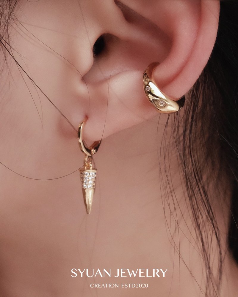 SYUAN JEWELRY | Be yourself — 镀18K卯丁锆石耳环 - 耳环/耳夹 - 其他金属 
